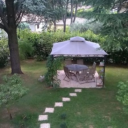B&B Il Glicine Bedizzole Luaran gambar