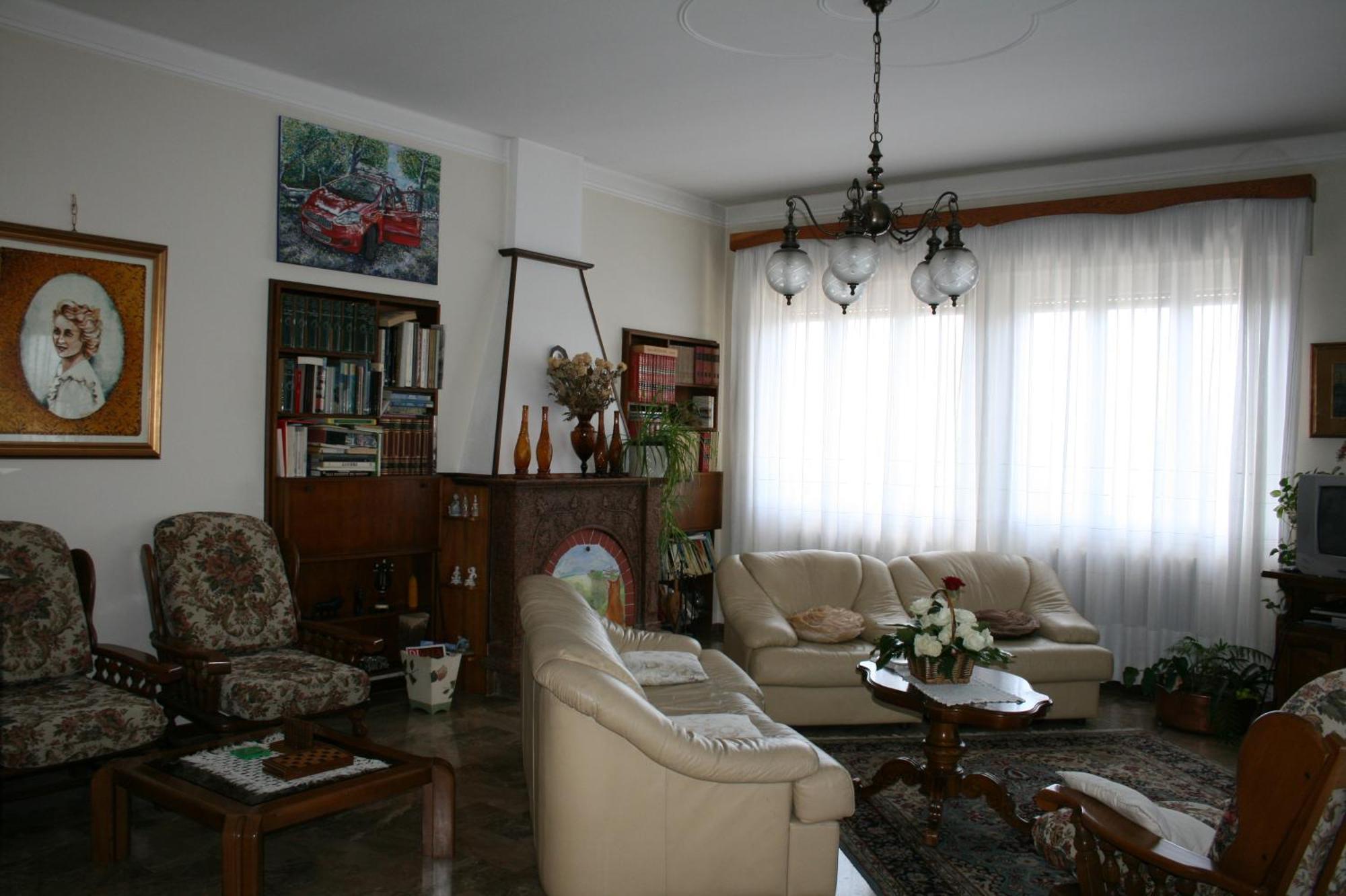 B&B Il Glicine Bedizzole Luaran gambar
