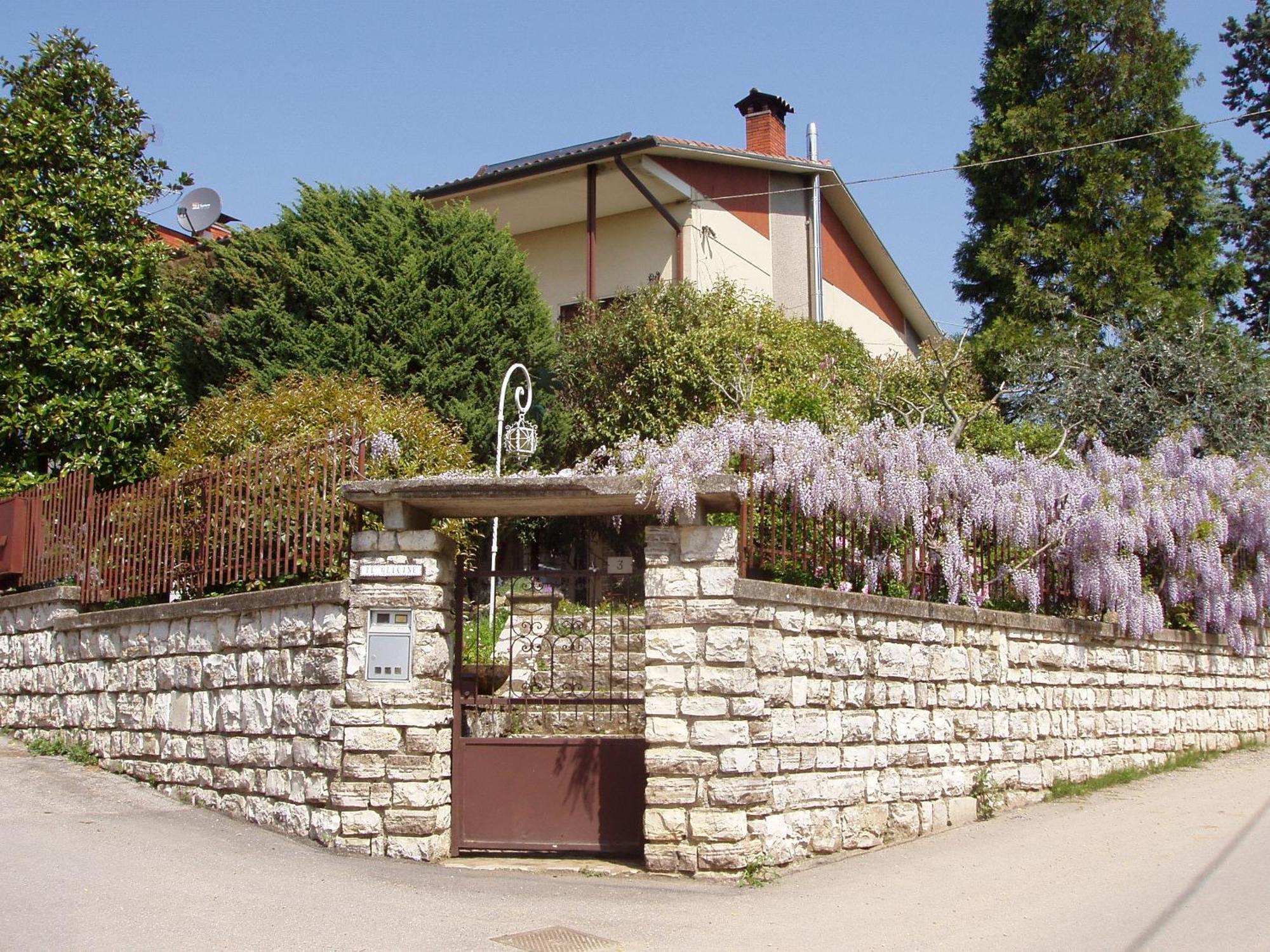B&B Il Glicine Bedizzole Luaran gambar