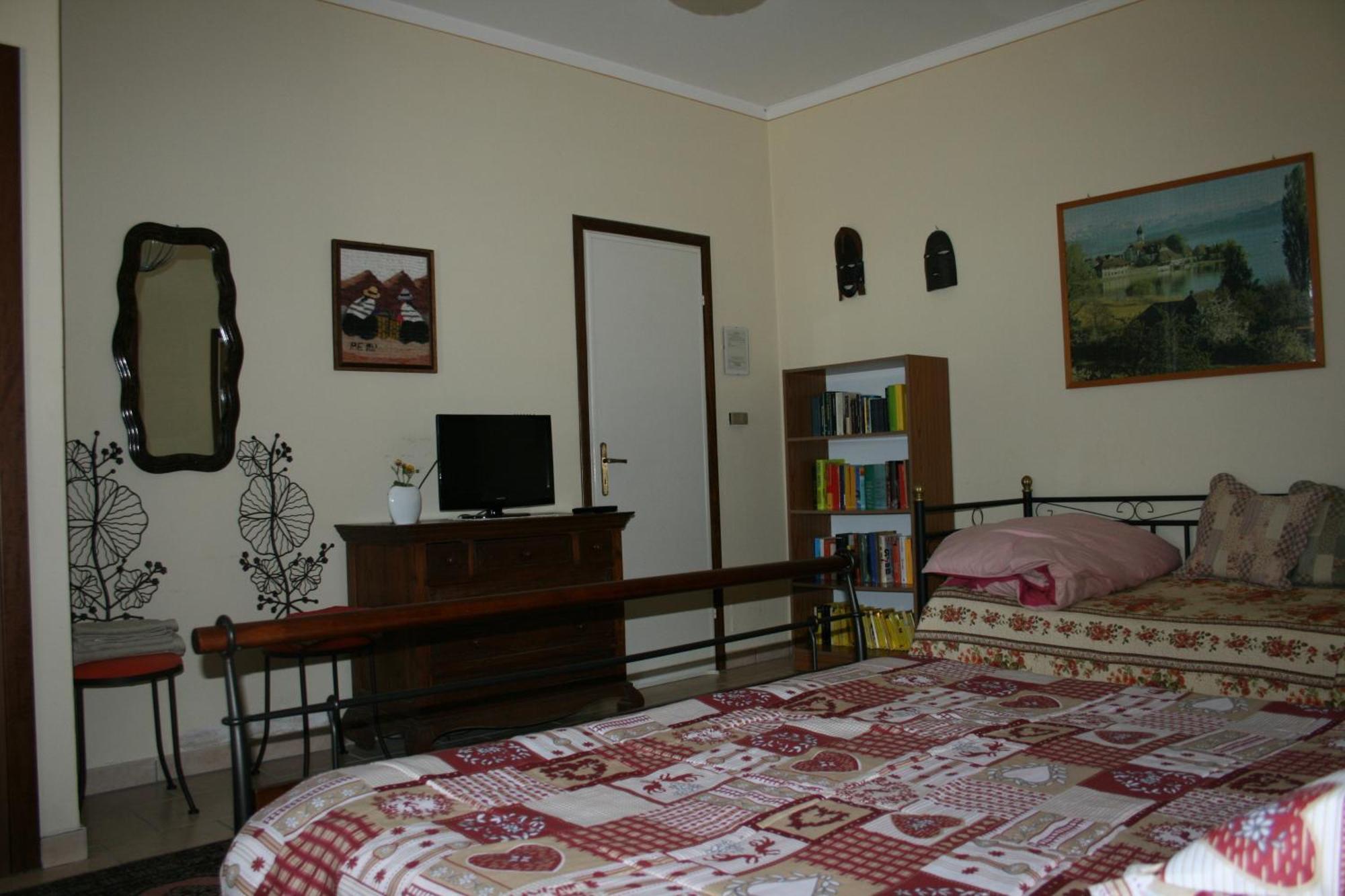 B&B Il Glicine Bedizzole Bilik gambar