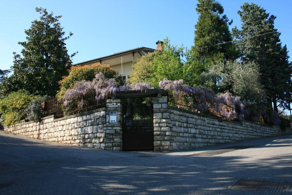 B&B Il Glicine Bedizzole Luaran gambar